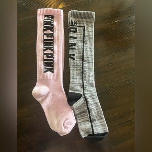 Victoria Secret Pink knee high socks in gray and pink 2 pack